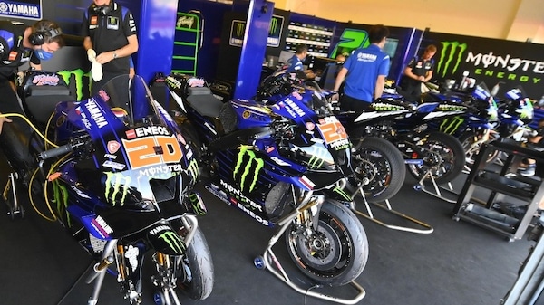 MotoGP, sei M1 nel box Yamaha: la Casa di Iwata si è svegliata?