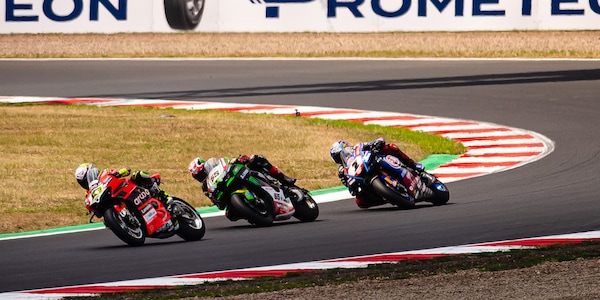 SBK, ecco gli orari TV Sky e TV8 del round di Francia 2022
