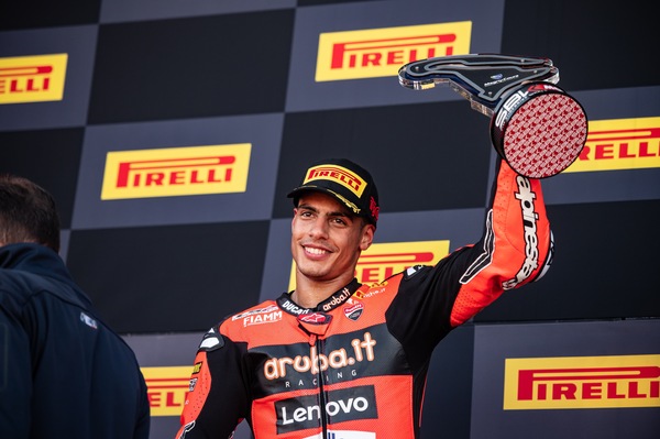 SBK 2023, Rinaldi confermato nel team Aruba.it Racing – Ducati
