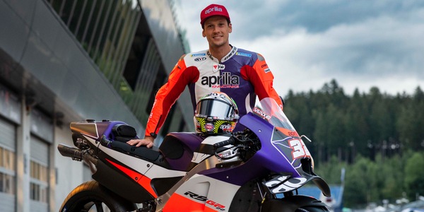 MotoGP: Lorenzo Savadori e Aprilia insieme anche nel 2023