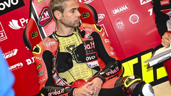 Bautista: "Rea e Toprak chiedessero più potenza alle loro Case, non parlare di me o Ducati"