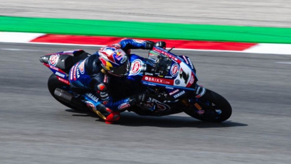 SBK Argentina: Razgatlioglu vicino al record in FP1, terzo Locatelli