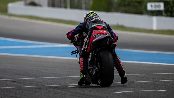 Per Aprilia è già MotoGP 2023: Savadori in azione a Jerez