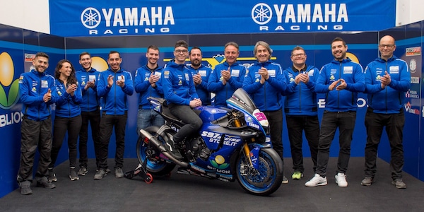 SBK: prima presa di contatto tra Bradley Ray e il team Motoxracing