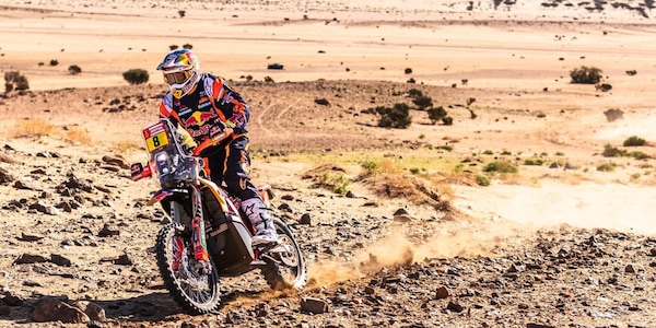 Dakar 2023: Toby Price vince il prologo, Alex Salvini primo italiano