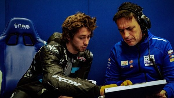 SBK, Gardner: "La R1 si muove molto di più di una MotoGP, e mi piace"