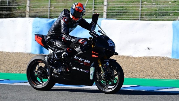 SBK, test Jerez: Razgatglioglu comanda, Petrucci scala la classifica