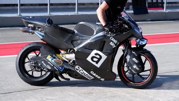 MotoGP test Sepang, prese d'aria ma non solo: in Aprilia lo sviluppo va veloce