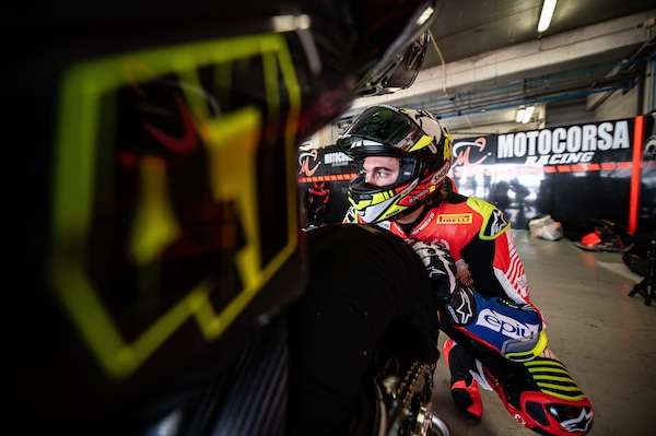 SBK test, Bassani: “Bautista e Rinaldi fanno la differenza con la Ducati”