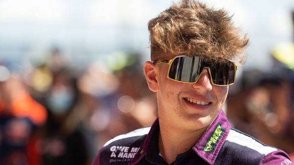 Moto2, Surra: "Lavorando in cantiere, capisco il privilegio di essere pilota"