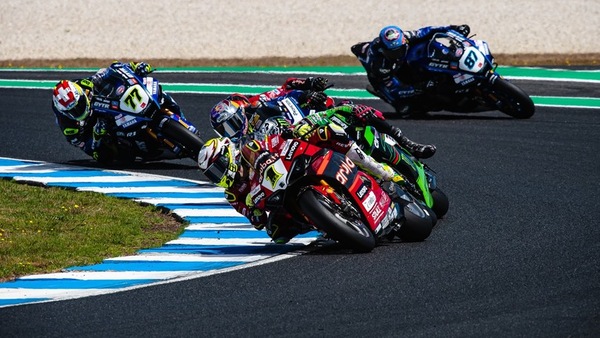 SBK Mandalika: Bautista si gode i ricordi, Rea e Toprak già obbligati a rispondere