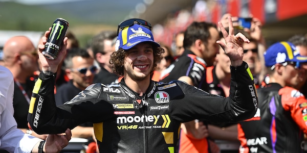 Bezzecchi "giustifica" Marquez dopo il GP del Portogallo