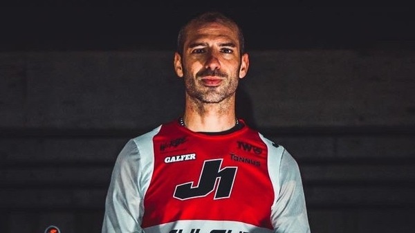 Melandri: "Le MotoGP attuali non sembrano moto, le piste non sono sicure"