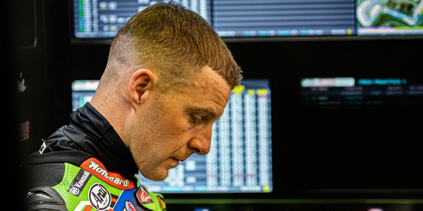 SBK Assen, Rea soddisfatto a metà: “Bautista? Posso solo osservarlo da dietro”