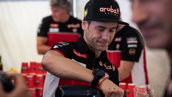 SBK, Bautista: "La famiglia mi ha spinto a continuare, e proverò la MotoGP"