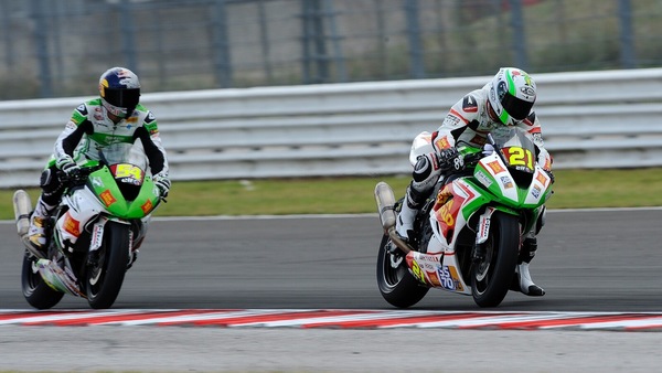 SBK, Razgatlioglu e Rinaldi: c'erano una volta i duelli in Stock600