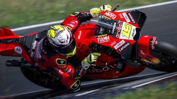 MotoGP, Bautista con la D16: “Feeling da subito, ma non prenderò dei rischi”