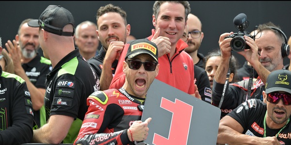 SBK Donington, Bautista: "Non ho fatto tripletta, siete felici?"