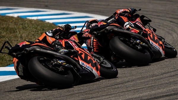 KTM "smarritasi" in MotoGP: da anti-Ducati all'esame di Silverstone