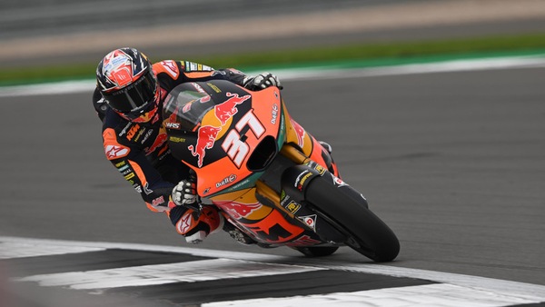 Moto2 FP1: Pedro Acosta inizia al meglio a Silverstone, sorpresa Guevara