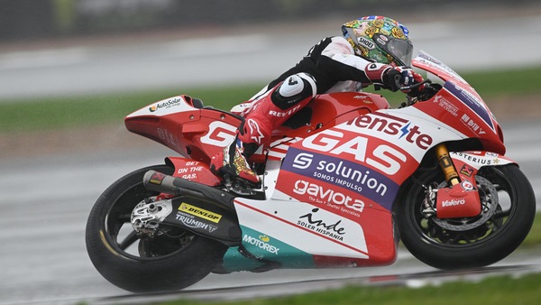 FP2 Moto2: Jake Dixon il più veloce sul bagnato, secondo Tony Arbolino