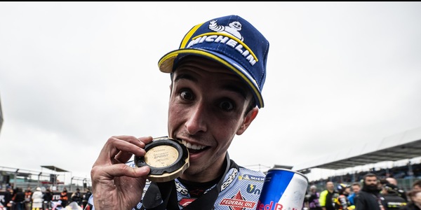 MotoGP: Alex Marquez rinnova con Gresini Racing per il 2024