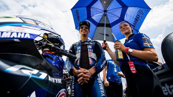 SBK: Yamaha conferma Aegerter per il 2024, ma in quale team?