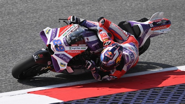 GP Austria, Martin “toro scatenato" nella Sprint: giusto non punirlo?