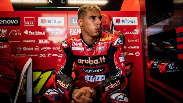 SBK test Aragon, Rinaldi: "Con poca aderenza il taglio dei giri è un problema"