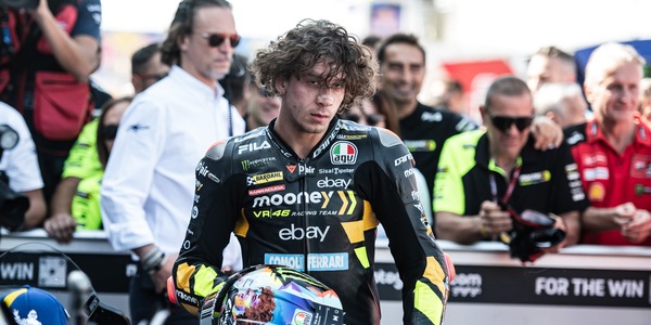 GP Misano, Bezzecchi scherza con Bagnaia: "Hai rotto il c..."