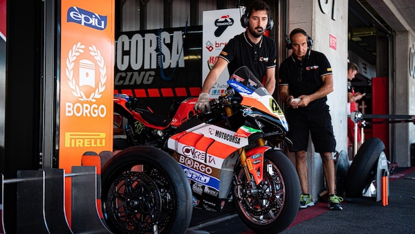 SBK, sfuma (per ora) il raddoppio: Motocorsa con un solo pilota nel 2024