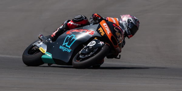Qualifiche Moto2: Canet in pole position in Indonesia, quarto Acosta