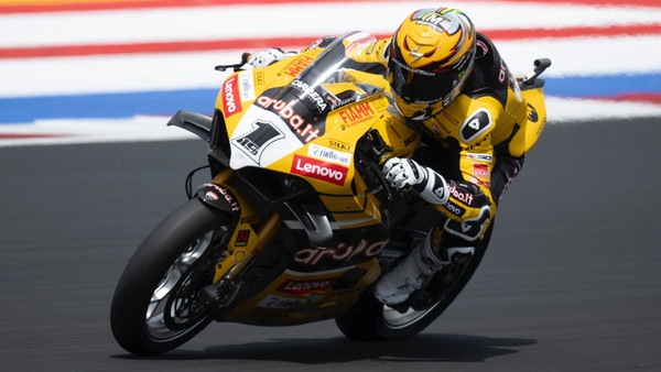 SBK, Jerez: Bautista vince su Razgatlioglu una Gara 2 meravigliosa