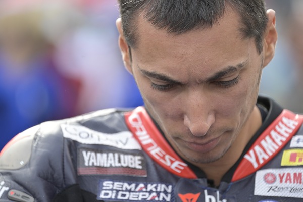 SBK Jerez, Razgatlioglu mastica amaro: “Ho vinto, non capisco la penalità”