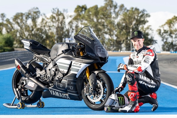 SBK: le prime immagini di Jonathan Rea in Yamaha