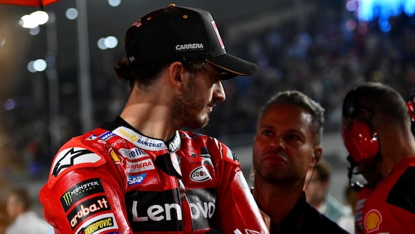Bagnaia dopo la spallata da Martin: "Mi piace, so che potrò avere contatti con lui"
