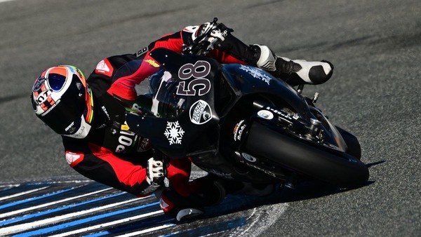 SSP: prima presa di contatto tra Corsi e la Ducati Panigale V2