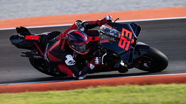 MotoGP, Marc Marquez: "Il sorriso di Valencia? So di poter essere veloce"