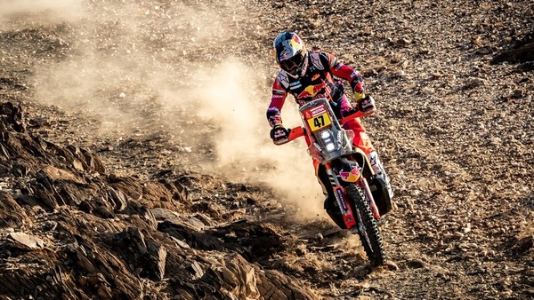 Dakar 2024: Kevin Benavides batte il fratello Luciano nella Tappa 8