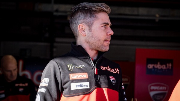 SBK test Jerez, Bautista tra dolore e zavorra: "Stamattina mi sono spaventato"