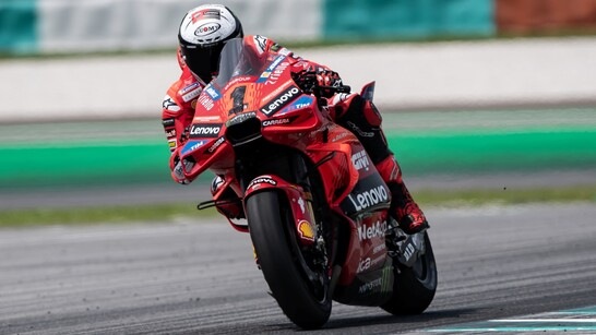 Bagnaia batte Martin (anche) nei test MotoGP di Sepang