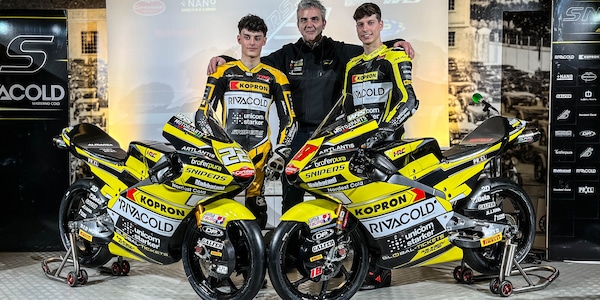 Moto3: il Team Snipers svela la sua moto, omaggiando Andrea Dovizioso