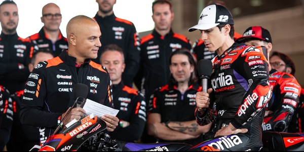Presentazione Aprilia, Viñales: "Voglio vincere, dipende solo da noi"