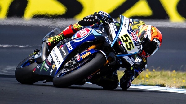 Locatelli nei test SBK: "Girando in 1'32 sembra di andare a passeggio"