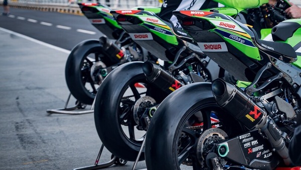 SBK Phillip Island, il nuovo asfalto preoccupa: obbligo di flag to flag per Gara 1 e Gara 2