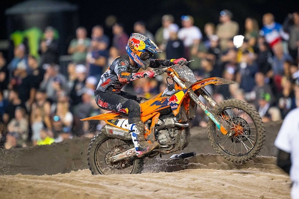 250SX: primo successo per Vialle in USA