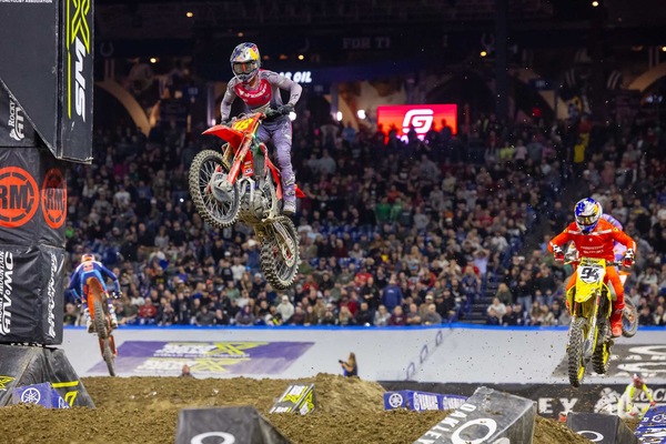 SX450: Jett tre volte re di Indianapolis