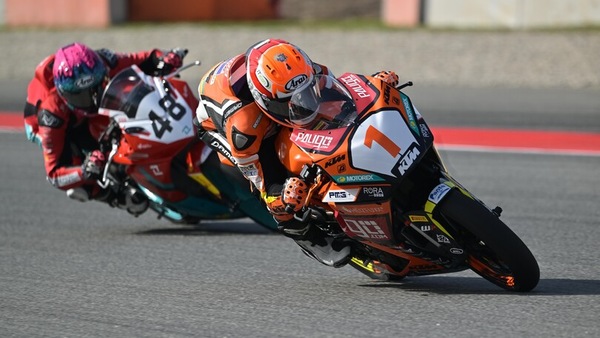 SSP300 Barcellona, Gara 1: vince Buis, Iglesias penalizzato da 1° a 13°