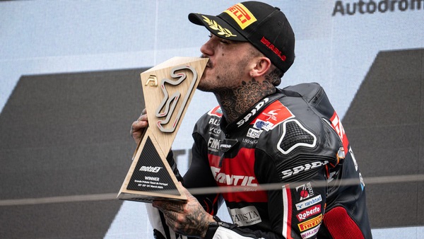 Trionfo in Moto2 e "Rivincita dei Nerds": Canet è da titolo 2024
