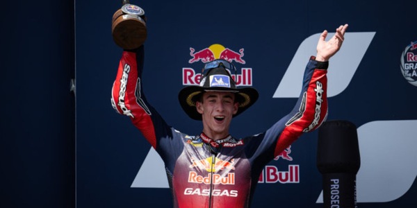 Pedro Acosta sempre più faro della MotoGP: altri due record infranti